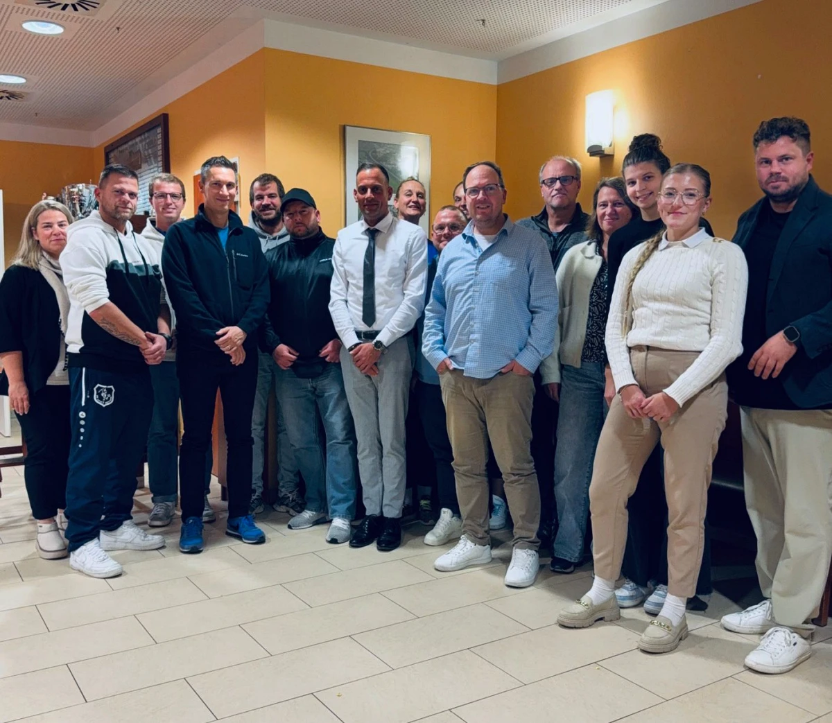 Der SV Menden 1912 e.V. stellt neuen Vorstand vor – mit Herz, Tradition und klaren Zielen für die Zukunft